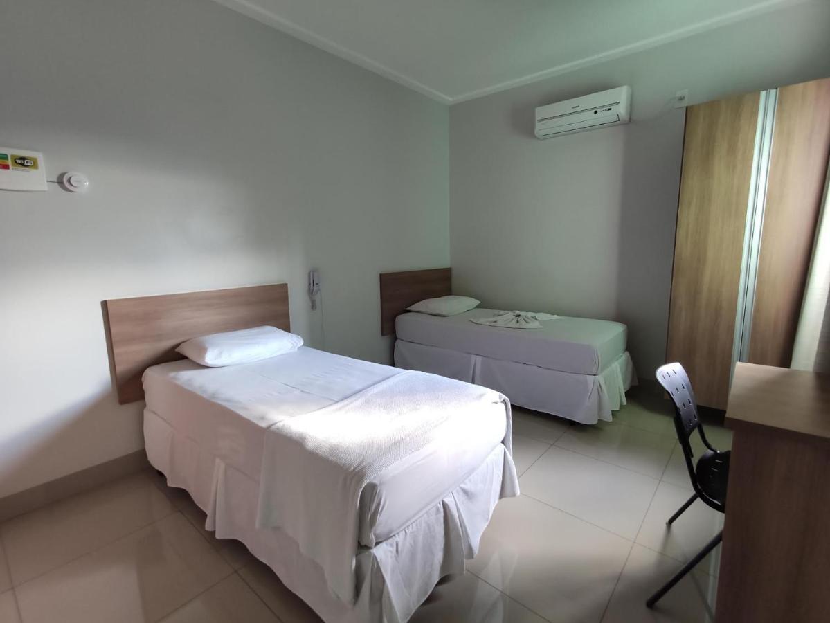 Cemarim Hotel Catalão Eksteriør billede