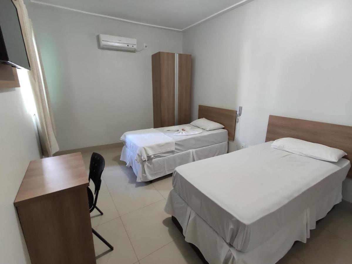 Cemarim Hotel Catalão Eksteriør billede